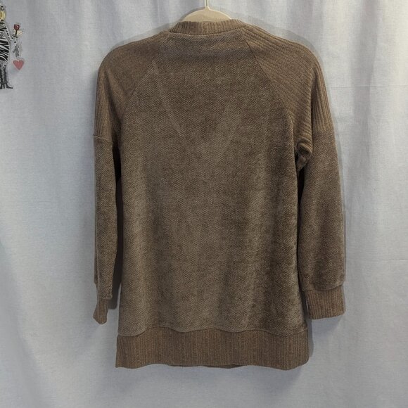 Suzanne Betro Size Small Caramel Colored Lace Up Sweater - Picture 6 of 15